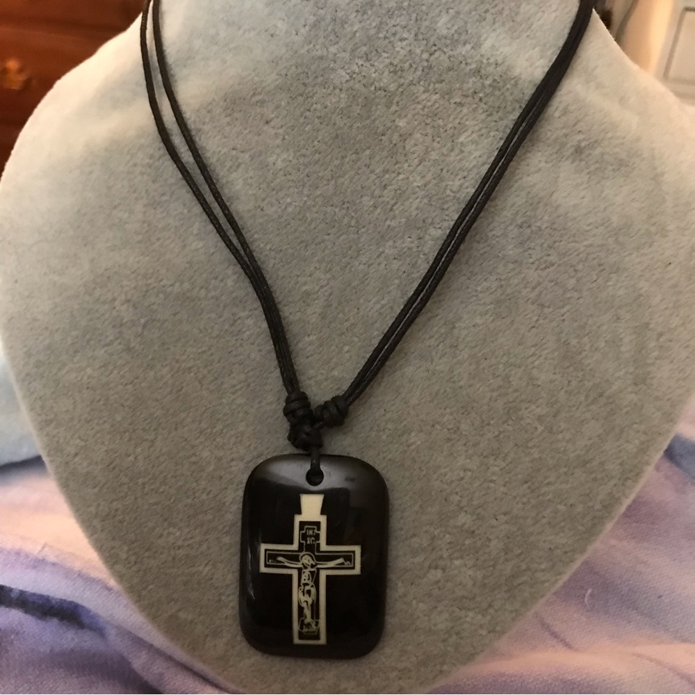 FASHION NECKLACE